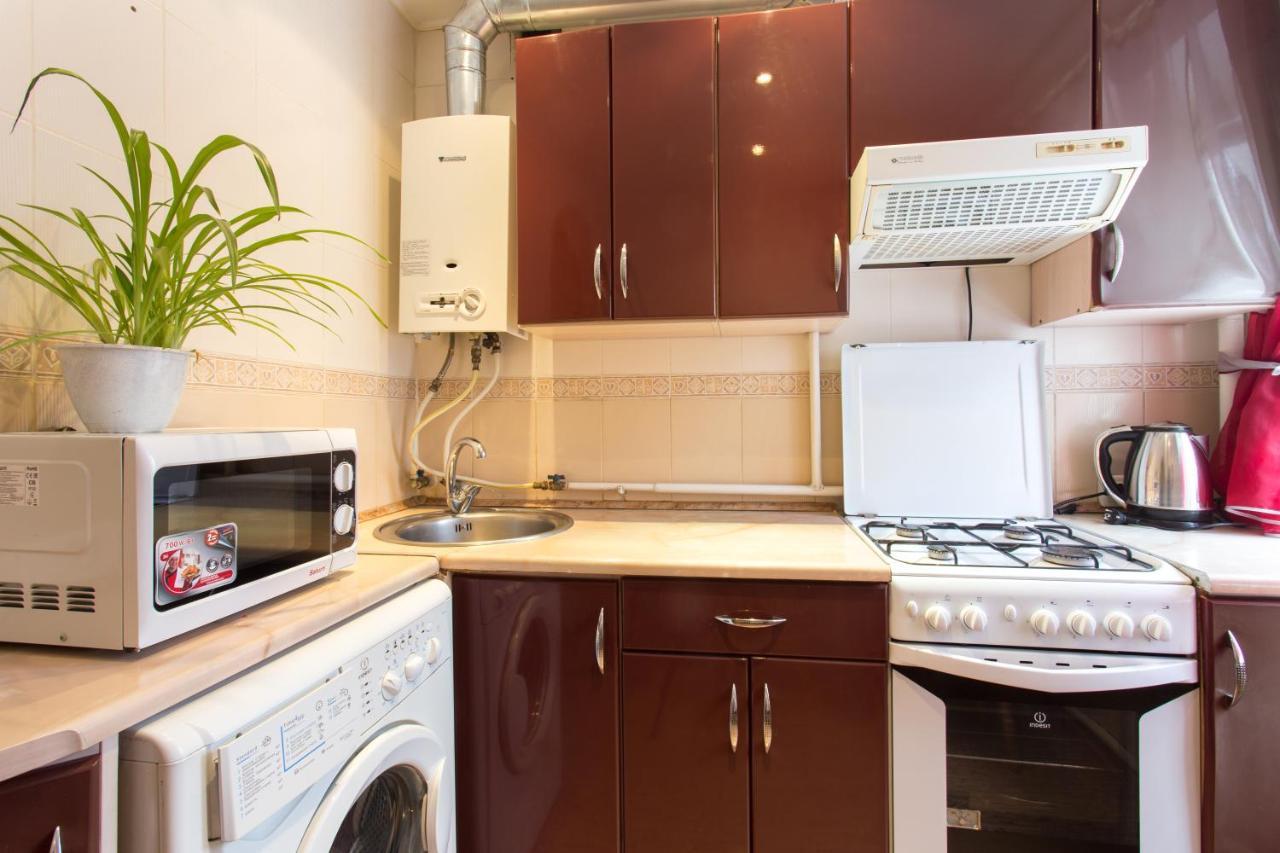 Botanical Garden Area Apartment Kharkiv Exterior photo