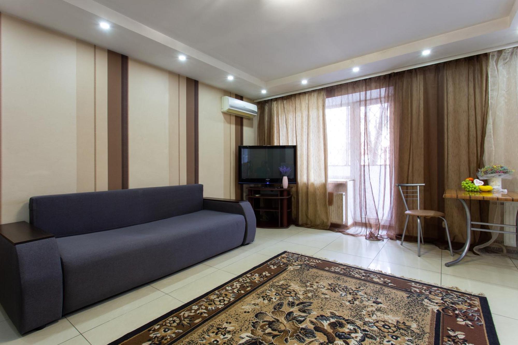 Botanical Garden Area Apartment Kharkiv Exterior photo